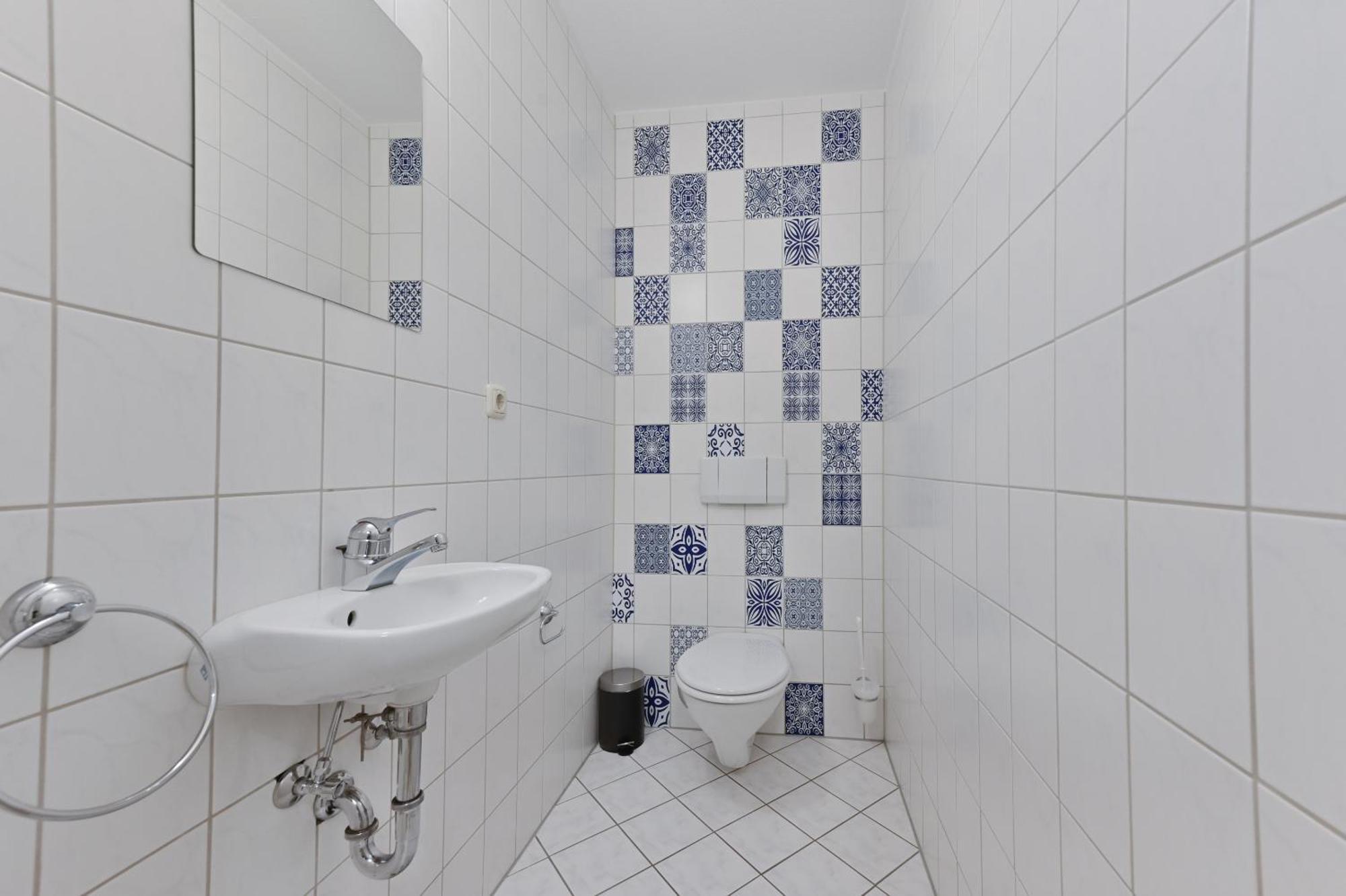 Premium Quartier Clara , Karl Und Fritz Auf Dem Kassberg Mit Eigenem Stellplatz Apartment Chemnitz Room photo